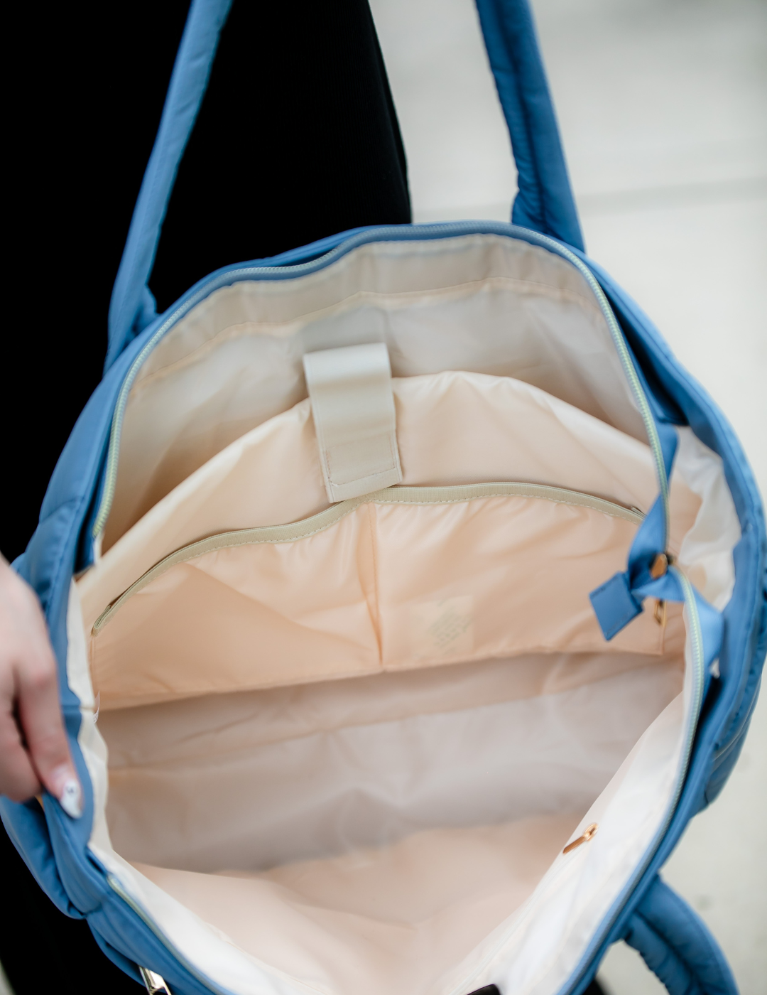 トートバッグ DEINET RIBBON CLOUD MINI TOTE BAG IN BLUE トートバッグ DEINET RIBBON CLOUD MINI TOTE BAG IN BLUE